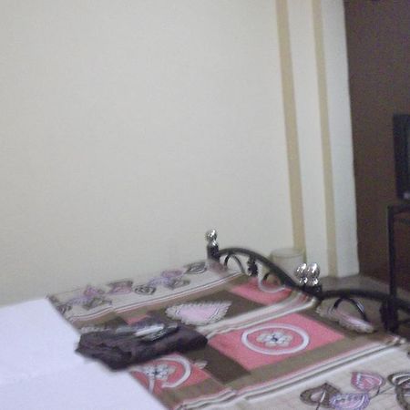 Megacity Inn Kolkata Luaran gambar